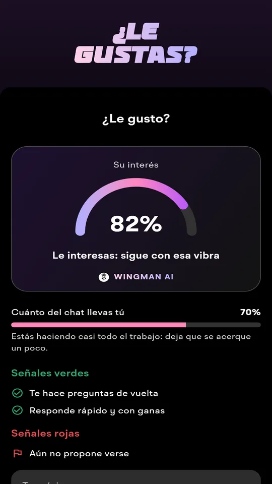 Análisis del chat con nivel de interés, señales verdes y rojas y un siguiente paso